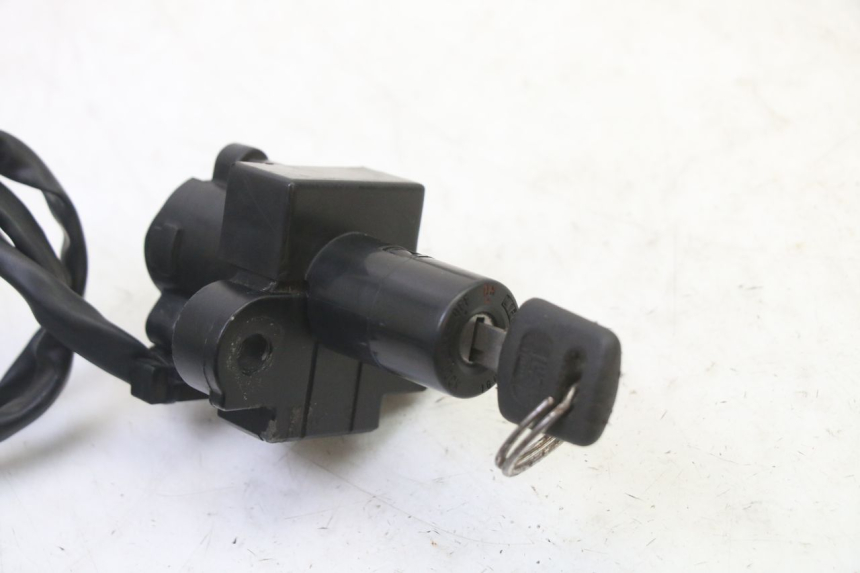 photo de NEIMAN SLOT EN SLEUTEL SET HONDA CBR RR FIREBLADE 900 (1992 - 1994) - Overzicht