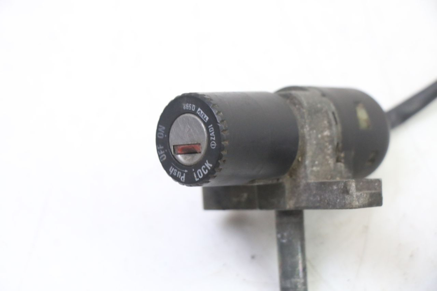 photo de NEIMAN SLOT EN SLEUTEL SET APRILIA CLASSIC 125 (1995 - 2001) - Andere kijkhoek