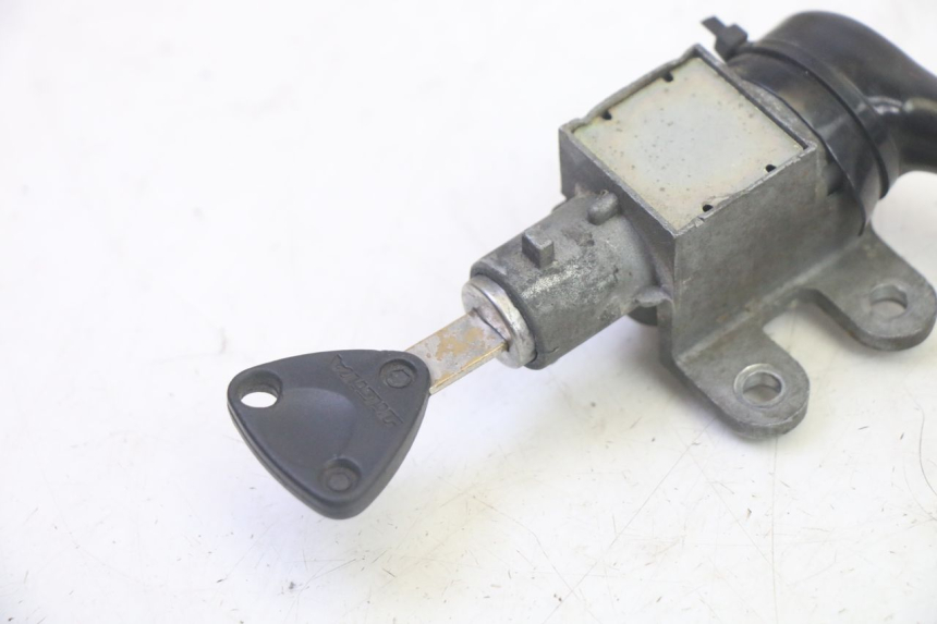 photo de NEIMAN SLOT EN SLEUTEL SET LONGJIA DIGITA 4T 50 (2019 - 2022) - Overzicht