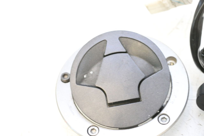 photo de SLOTSET MET ONTSLUITINGSLEUTEL KAWASAKI ER-6 ER6 F ABS 650 (2012 - 2016) - Zoom op componenten