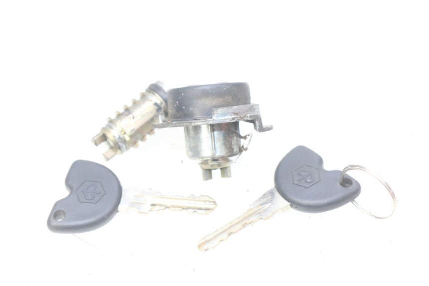 photo de SLOTSET SLEUTEL NEIMAN PIAGGIO FLY 100 (2006 - 2010) - Detail van het onderdeel