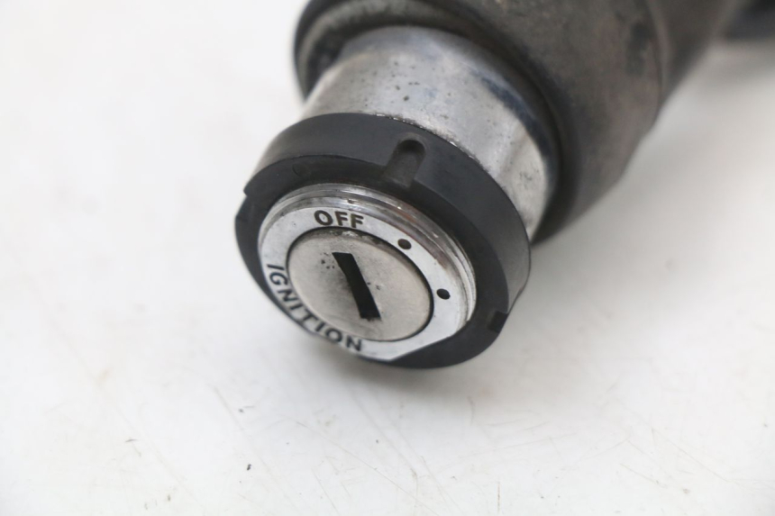 photo de SLOTSET NEIMAN SLEUTEL SUZUKI GN 125 (1997 - 2000) - Staat van het oppervlak