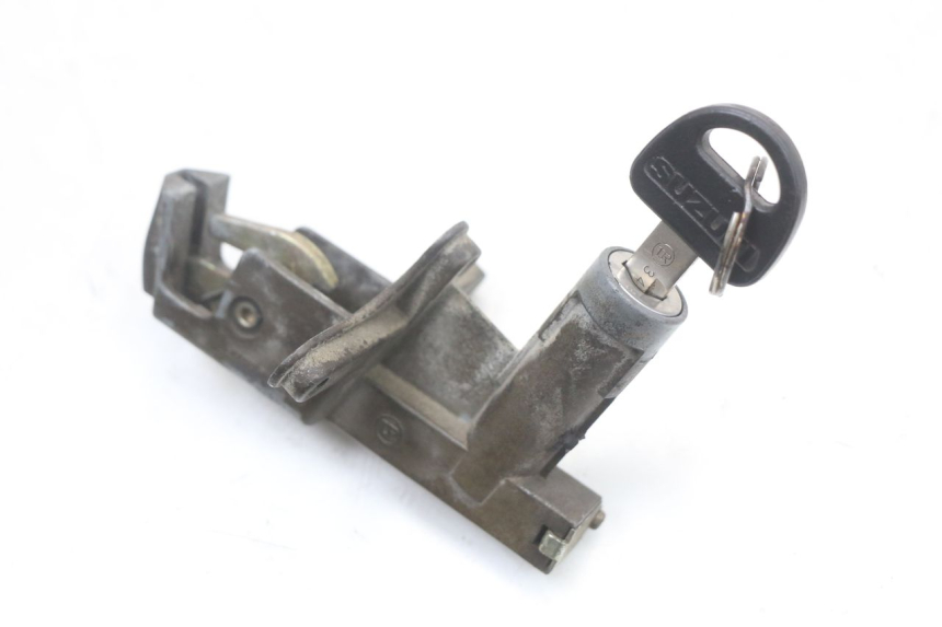 photo de NEIMAN SLOT EN SLEUTEL SET SUZUKI GSX E 250 (1982 - 1983) - Zoom op componenten