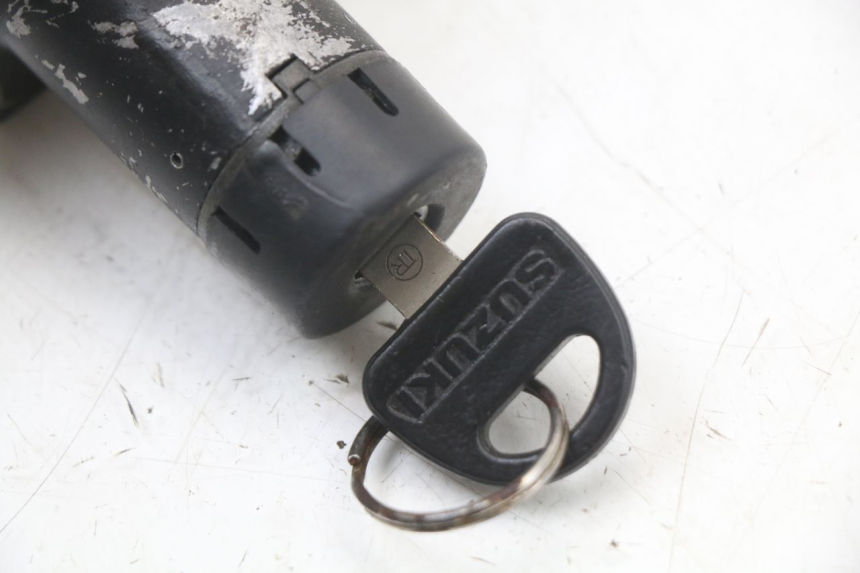 photo de NEIMAN SLOT EN SLEUTEL SET SUZUKI GSX E 250 (1982 - 1983) - Gecontroleerd onderdeel