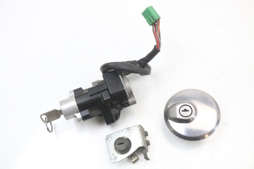 photo de SLOTSET SLEUTEL NEIMAN SUZUKI GZ MARAUDER 125 (1998 - 2004) - Hoofdaanzicht