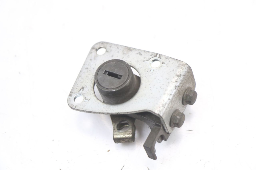 photo de SLOTSET SLEUTEL NEIMAN SUZUKI GZ MARAUDER 125 (1998 - 2004) - Zoom op componenten