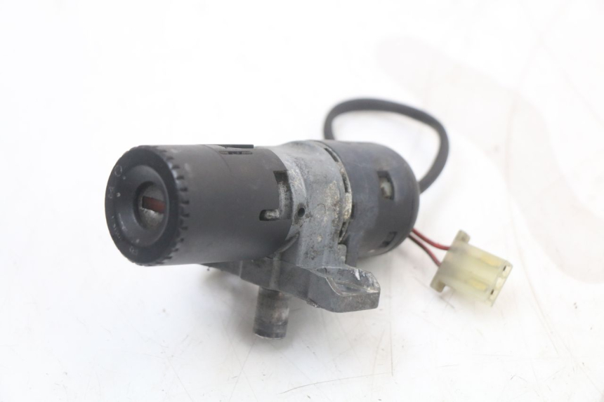 photo de NEIMAN SLOT EN SLEUTEL SET HONDA NES AROBASE 125 (2000 - 2003) - Zoom op gebruiksstaat