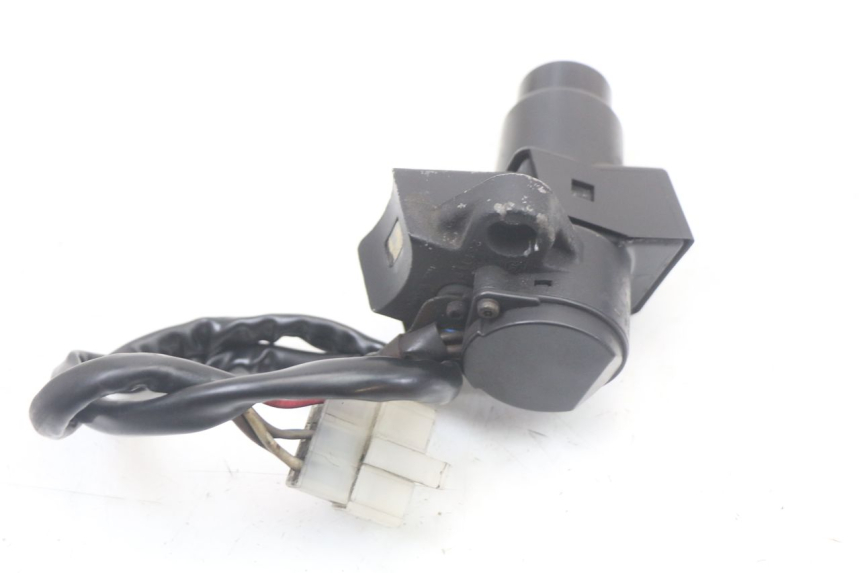 photo de NEIMAN SLOTSET MET SLEUTEL KAWASAKI GTR 1000 (1994 - 2004) - Zoom op gebruiksstaat