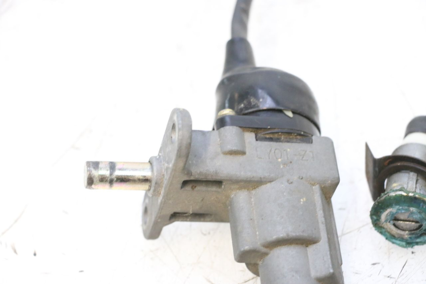 photo de SLOTSET ONTSLUITINGSLEUTEL KEEWAY MATRIX RX9 125 (2006 - 2007) - Productaanzicht