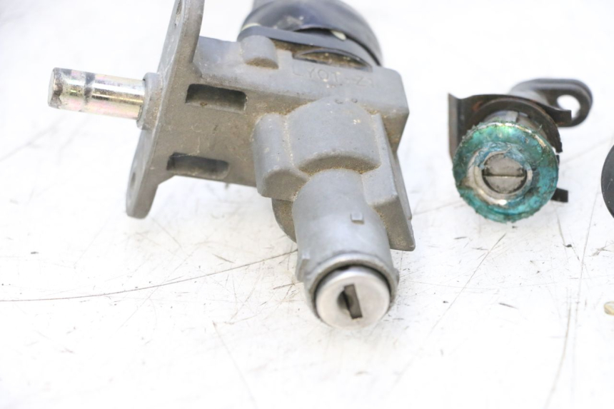 photo de SLOTSET ONTSLUITINGSLEUTEL KEEWAY MATRIX RX9 125 (2006 - 2007) - Kenmerkende details
