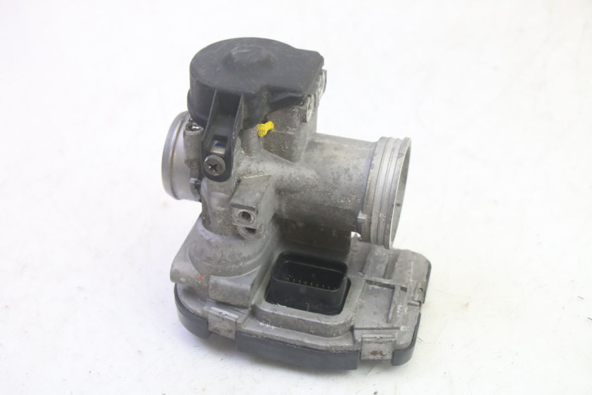 photo de NEIMAN SLOT EN SLEUTEL SET PIAGGIO MP3 HPE 350 (2018 - 2020) - Kenmerkende details