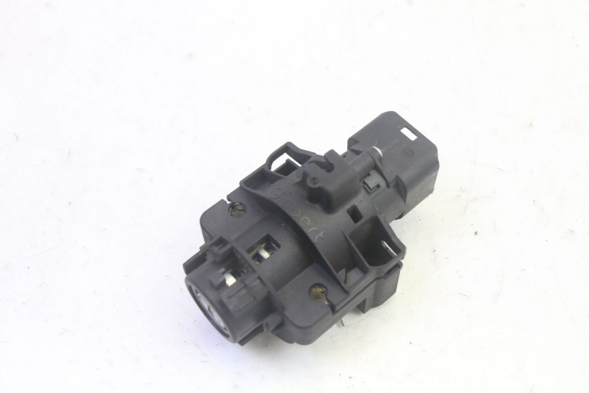 photo de NEIMAN SLOT EN SLEUTEL SET PIAGGIO MP3 HPE 350 (2018 - 2020) - Zoom op gebruiksstaat