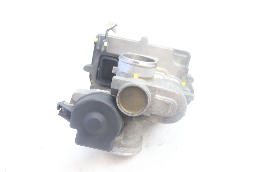 photo de SLOTSET ONTSLUITINGSSLEUTEL PIAGGIO MP3 500 (2016 - 2018) - Aanvullende foto
