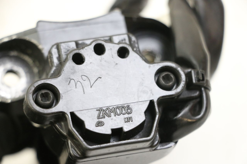 photo de NEIMAN SLOTSET MET SLEUTEL KAWASAKI NINJA 400 (2018 - 2023) - Zoom op gebruiksstaat