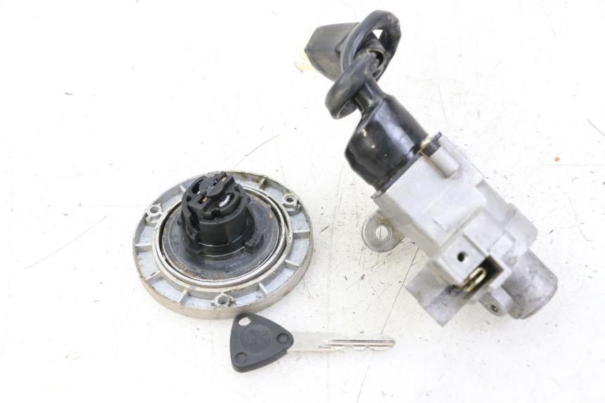 photo de NEIMAN SLOT EN SLEUTEL SET PEUGEOT SPEEDFIGHT 3 LC 2T 50 (2009 - 2015) - Andere kijkhoek