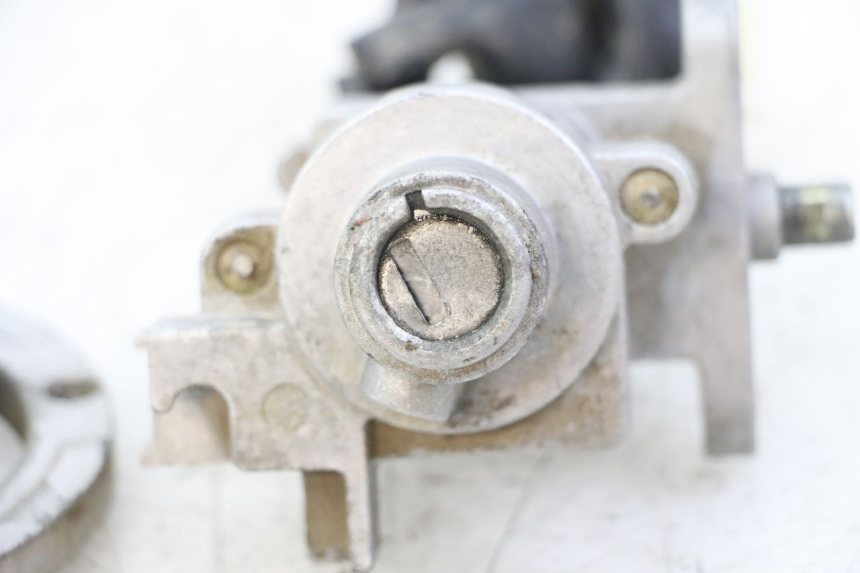 photo de NEIMAN SLOT EN SLEUTEL SET PEUGEOT SPEEDFIGHT 3 LC 2T 50 (2009 - 2015) - Gecontroleerd onderdeel