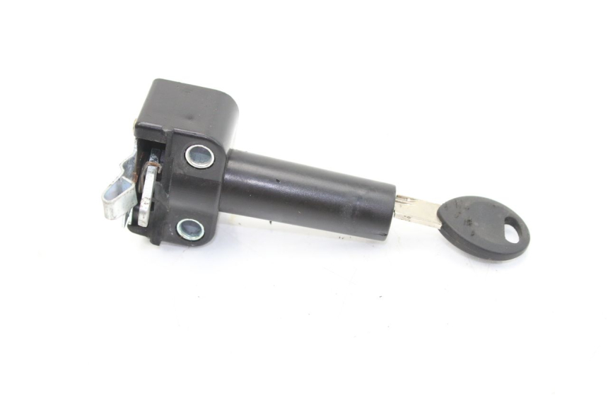 photo de SLOTSET NEIMAN SLEUTEL YAMAHA SLIDER NAKED 50 (2004 - 2018) - Zoom op gebruiksstaat