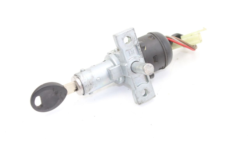 photo de SLOTSET NEIMAN SLEUTEL YAMAHA SLIDER NAKED 50 (2004 - 2018) - Staat van het oppervlak