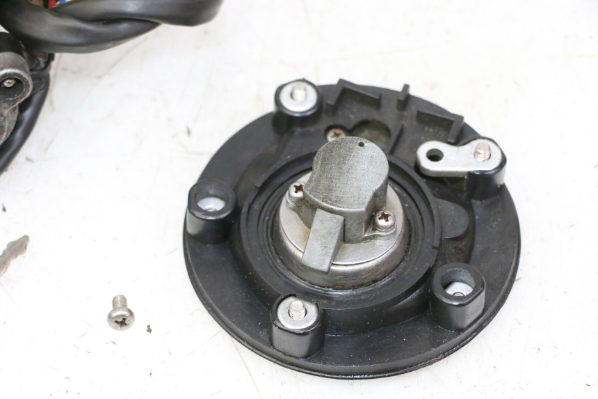 photo de NEIMAN SLOT EN SLEUTEL SET TRIUMPH SPRINT 900 (1995 - 1998) - Overzicht