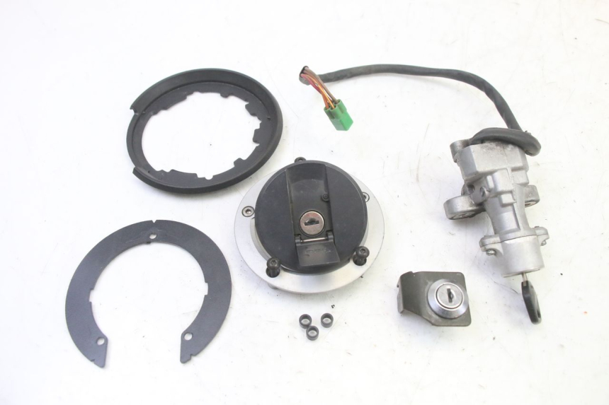 photo de NEIMAN SLOT EN SLEUTEL SET SUZUKI SV S 650 (2003 - 2009) - Hoofdaanzicht