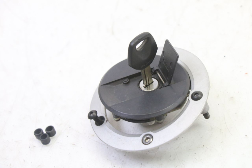 photo de NEIMAN SLOT EN SLEUTEL SET SUZUKI SV S 650 (2003 - 2009) - Markeringen en referenties