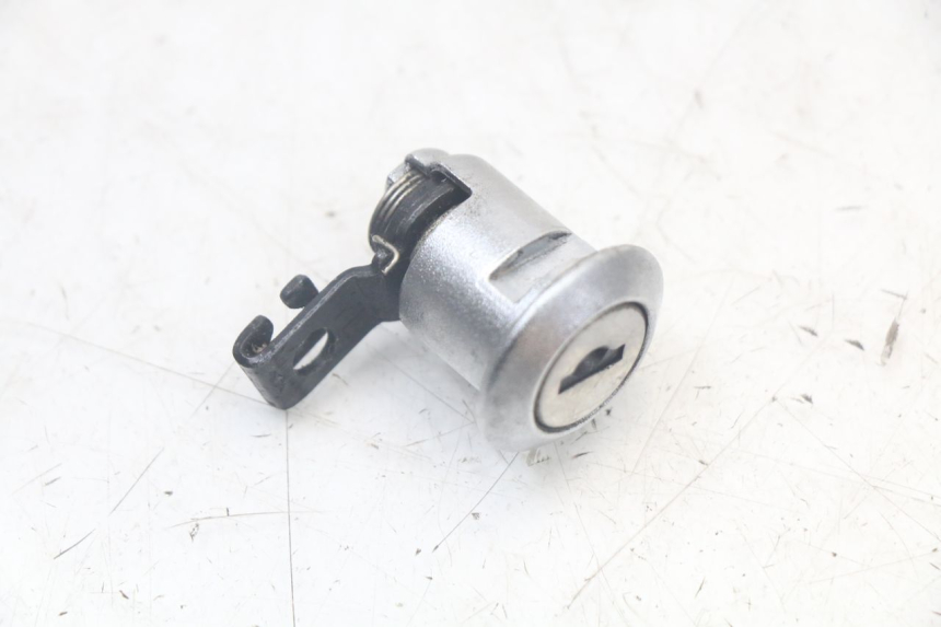 photo de NEIMAN SLOT EN SLEUTEL SET KAWASAKI VERSYS ABS 650 (2015 - 2018) - Zoom op componenten