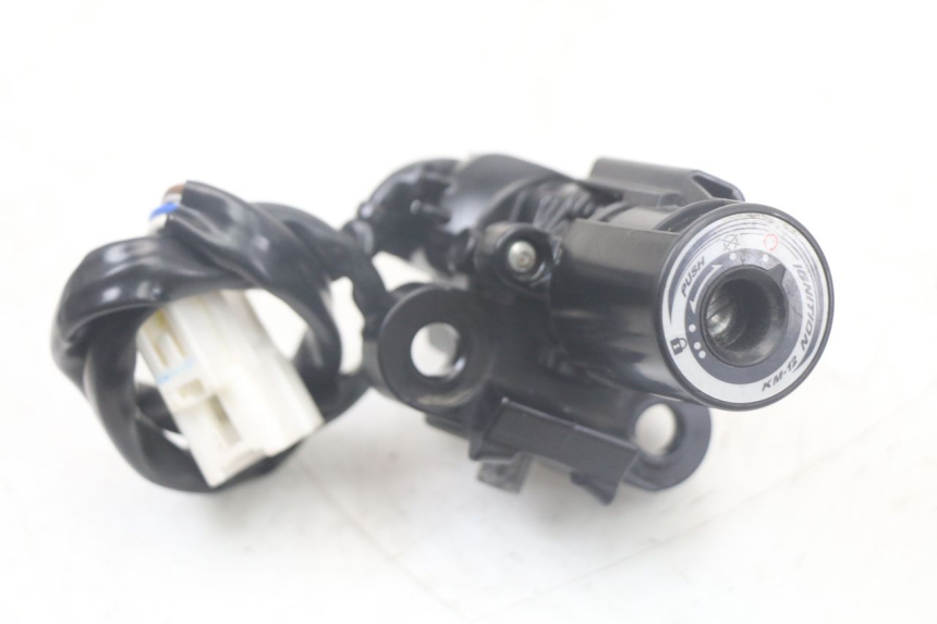 photo de NEIMAN SLOT EN SLEUTEL SET KAWASAKI VERSYS ABS 650 (2015 - 2018) - Andere kijkhoek