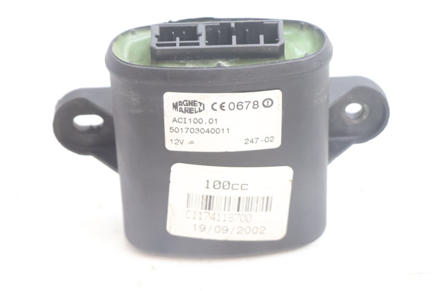 photo de SLOTSET ONTSLUITINGSLEUTEL PEUGEOT VIVACITY 100 (1999 - 2008) - Productaanzicht