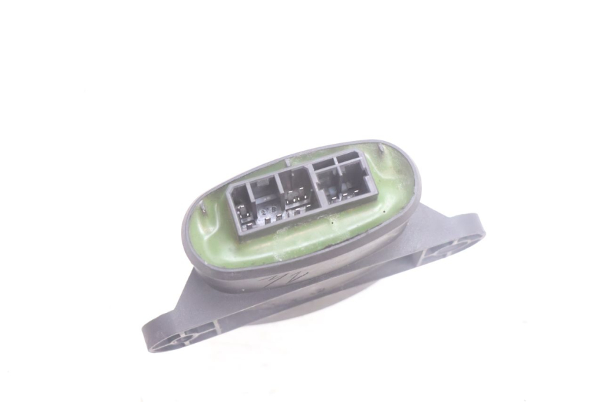 photo de SLOTSET ONTSLUITINGSLEUTEL PEUGEOT VIVACITY 100 (1999 - 2008) - Zoom op componenten