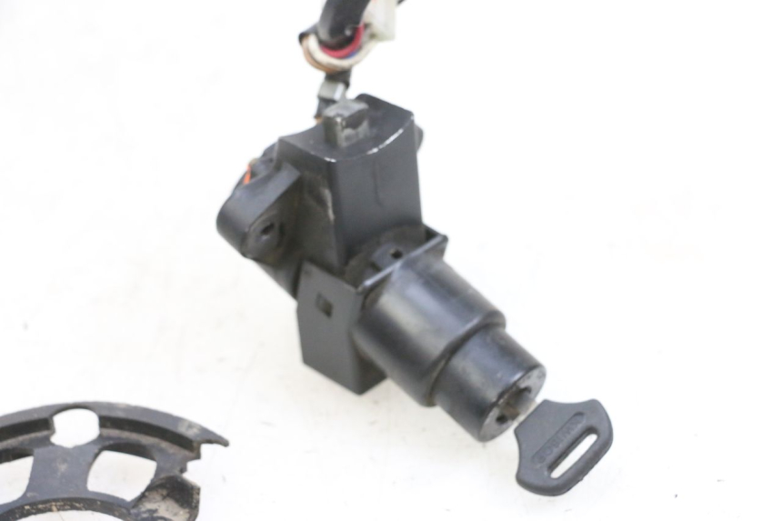 photo de NEIMAN SLOT EN SLEUTEL SET KAWASAKI ZR 7 750 (1999 - 2004) - Detail van het onderdeel