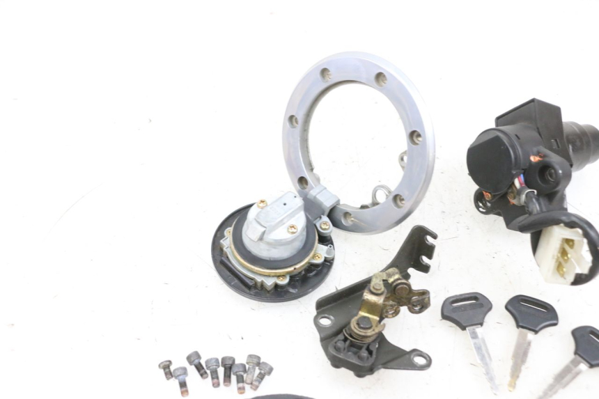 photo de NEIMAN SLOT EN SLEUTEL SET KAWASAKI ZR 7 750 (1999 - 2004) - Overzicht