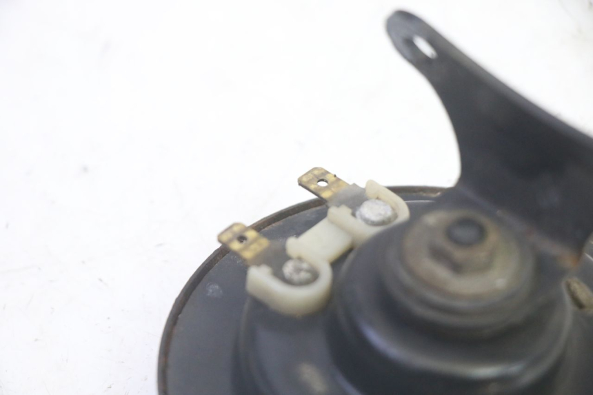 photo de TOETER KAWASAKI GPX R WARBIRD 600 (1988 - 1993) - Andere kijkhoek