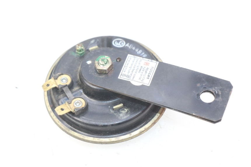 photo de CLAXON HAOTIAN HT125T-2 125 - Detail van het onderdeel