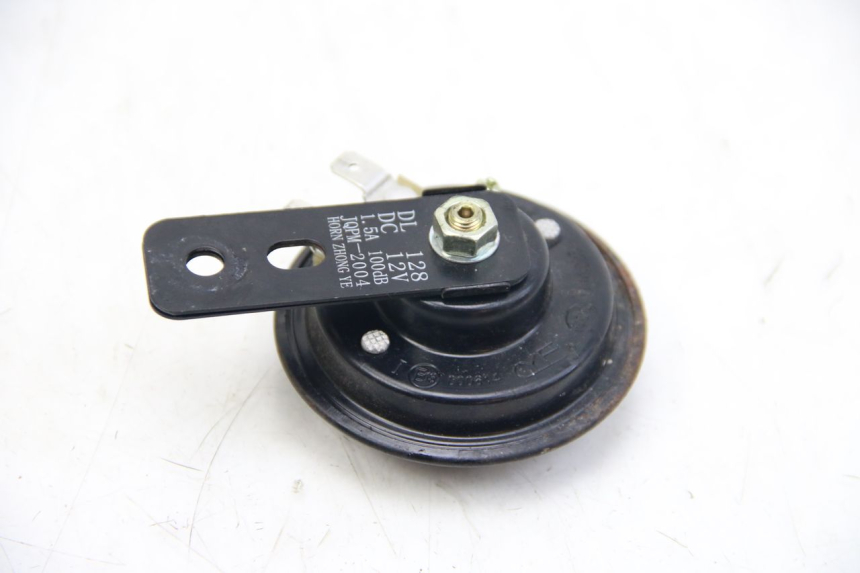 photo de TOETER PEUGEOT KISBEE 2T 50 (2018 - 2022) - Andere kijkhoek