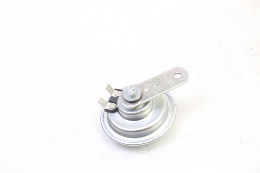 photo de CLAXON PIAGGIO MP3 HPE 310 (2024 - 2025) - Zoom op gebruiksstaat