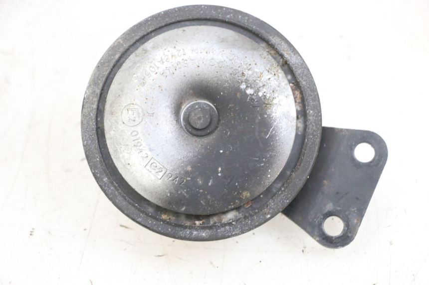 photo de CLAXON KAWASAKI ZR 7 750 (1999 - 2004) - Hoofdaanzicht