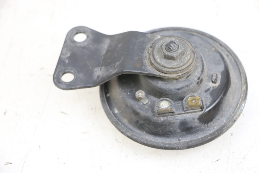 photo de CLAXON KAWASAKI ZR 7 750 (1999 - 2004) - Detail van het onderdeel