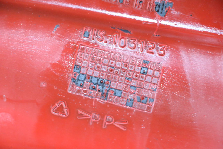 photo de WIELSPOILER APRILIA RS 50 (1999 - 2005) - Detail van het onderdeel