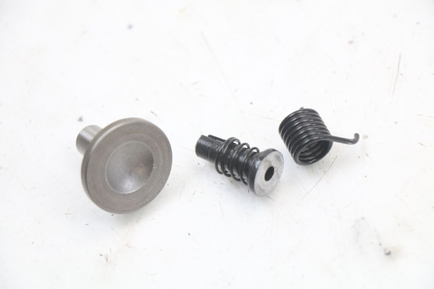 photo de KOPPELINGHEVEL REGAL RAPTOR RAXTER 2 125 (2007 - 2015) - Andere kijkhoek