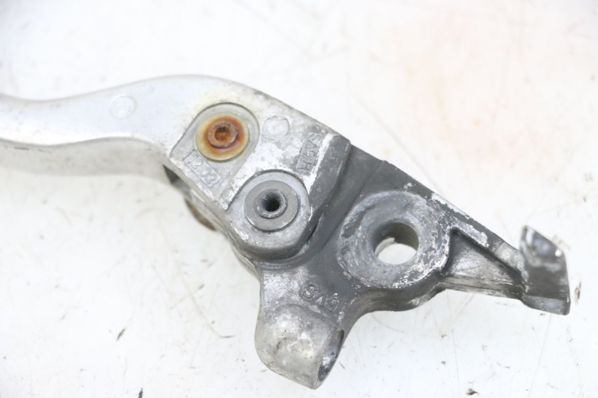 photo de RECHTER REMHEVEL YAMAHA TDM ABS 900 (2002 - 2014) - Zoom op gebruiksstaat