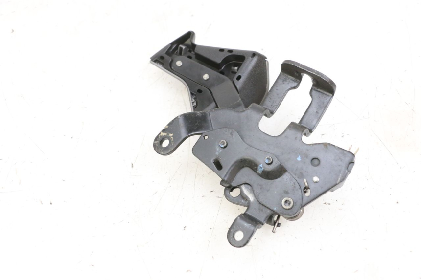 photo de PARKERINGSREMMHEVEL SUZUKI BURGMAN 650 (2013 - 2020) - Detail van het onderdeel