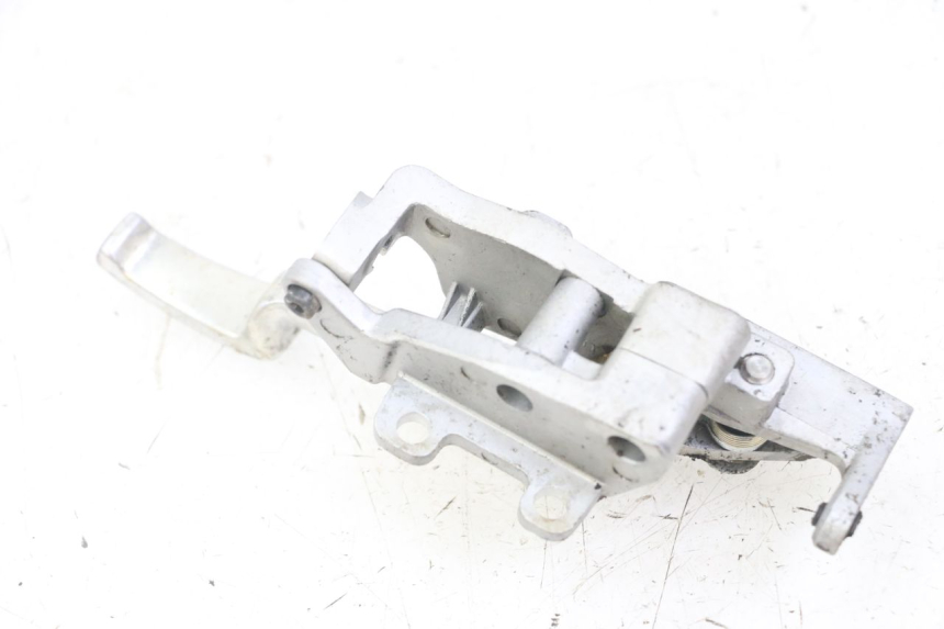 photo de PARKERINGSREMMHEVEL PIAGGIO IE MP3 YOURBAN 300 (2011 - 2016) - Zoom op gebruiksstaat