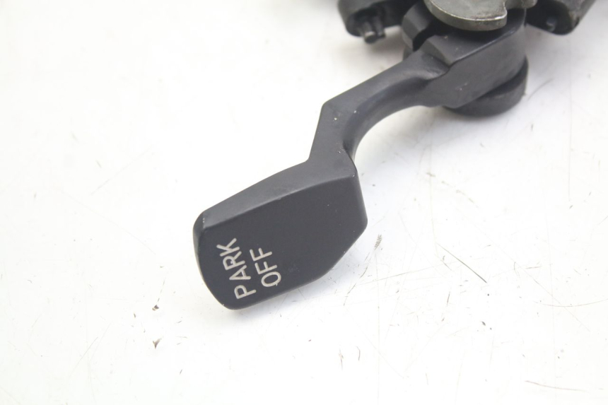 photo de PARKERINGSREMMHEVEL KYMCO X-CITING XCITING 400 (2014 - 2018) - Andere kijkhoek