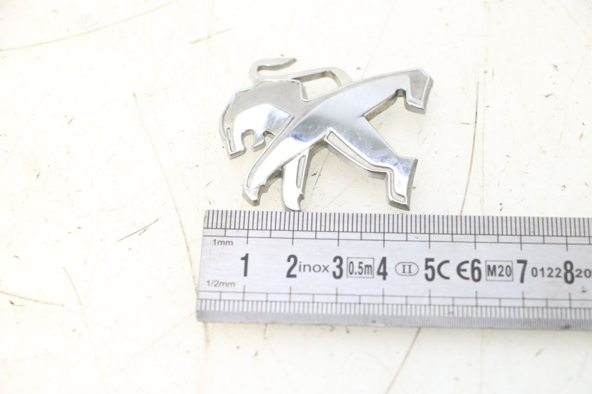 photo de MERKLOGO PEUGEOT KISBEE 2T 50 (2010 - 2017) - Detail van het onderdeel