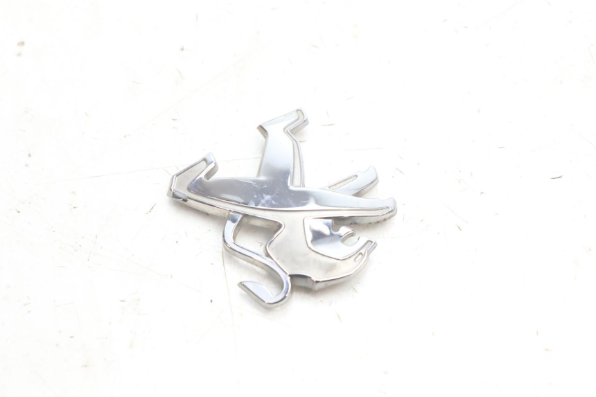 photo de MERKLOGO PEUGEOT KISBEE 2T 50 (2010 - 2017) - Detail van het onderdeel