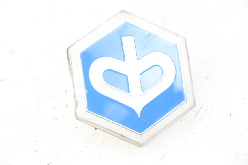 photo de MERKLOGO PIAGGIO LIBERTY IGET 4T 50 (2015 - 2020) - Hoofdaanzicht