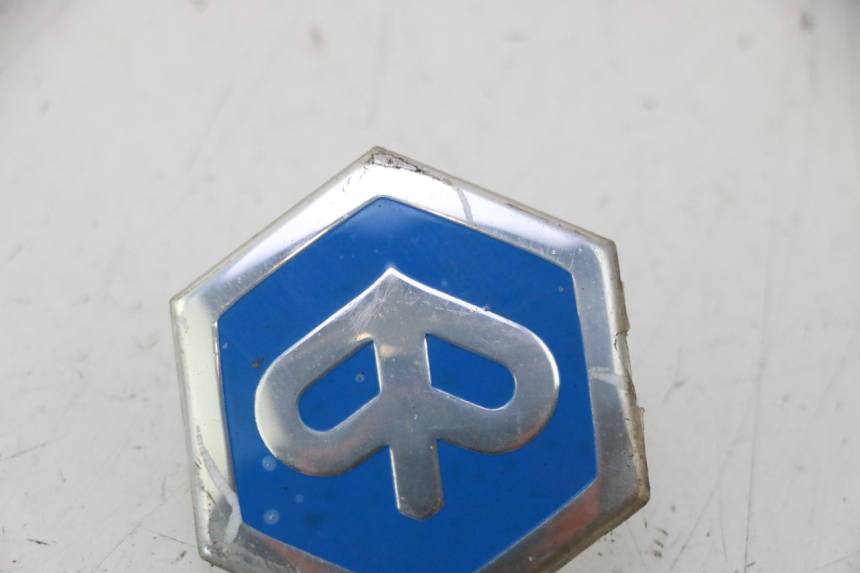 photo de MERKLOGO PIAGGIO MP3 500 (2016 - 2018) - Zoom op gebruiksstaat