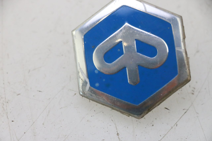 photo de MERKLOGO PIAGGIO MP3 500 (2016 - 2018) - Andere kijkhoek