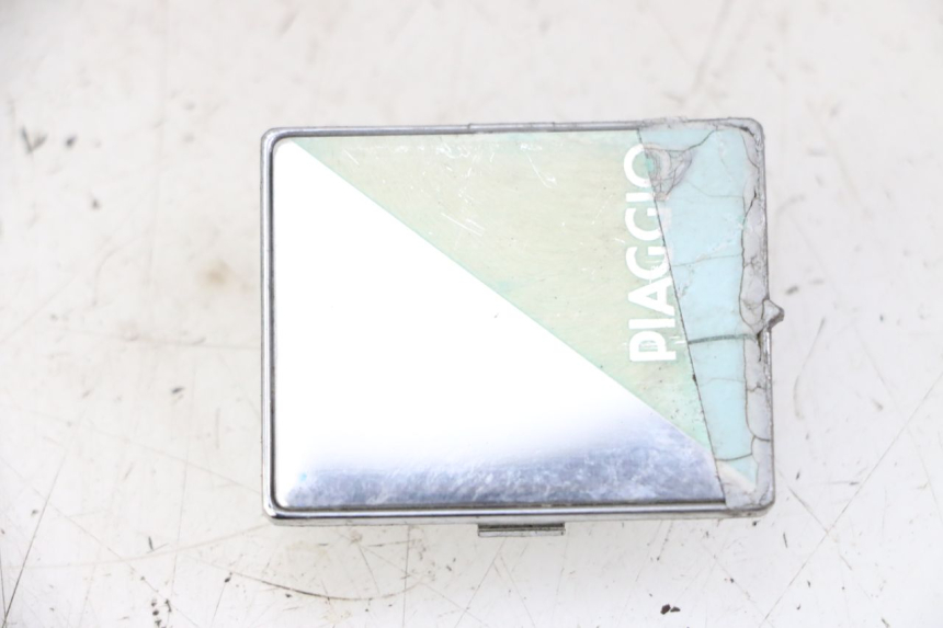 photo de MERKLOGO PIAGGIO VESPA GRANTURISMO 200 (2004 - 2005) - Zoom op gebruiksstaat