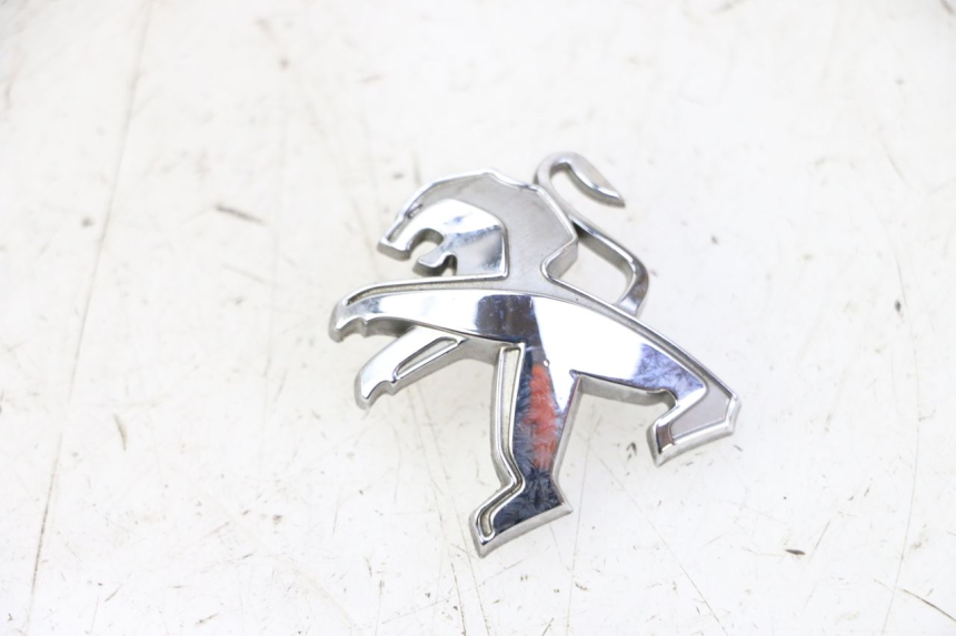 photo de MERKLOGO PEUGEOT SATELIS 125 (2013 - 2018) - Andere kijkhoek